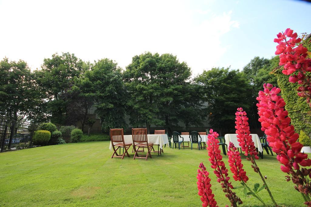 Strathburn Hotel Inverurie By Compass Hospitality Exterior foto