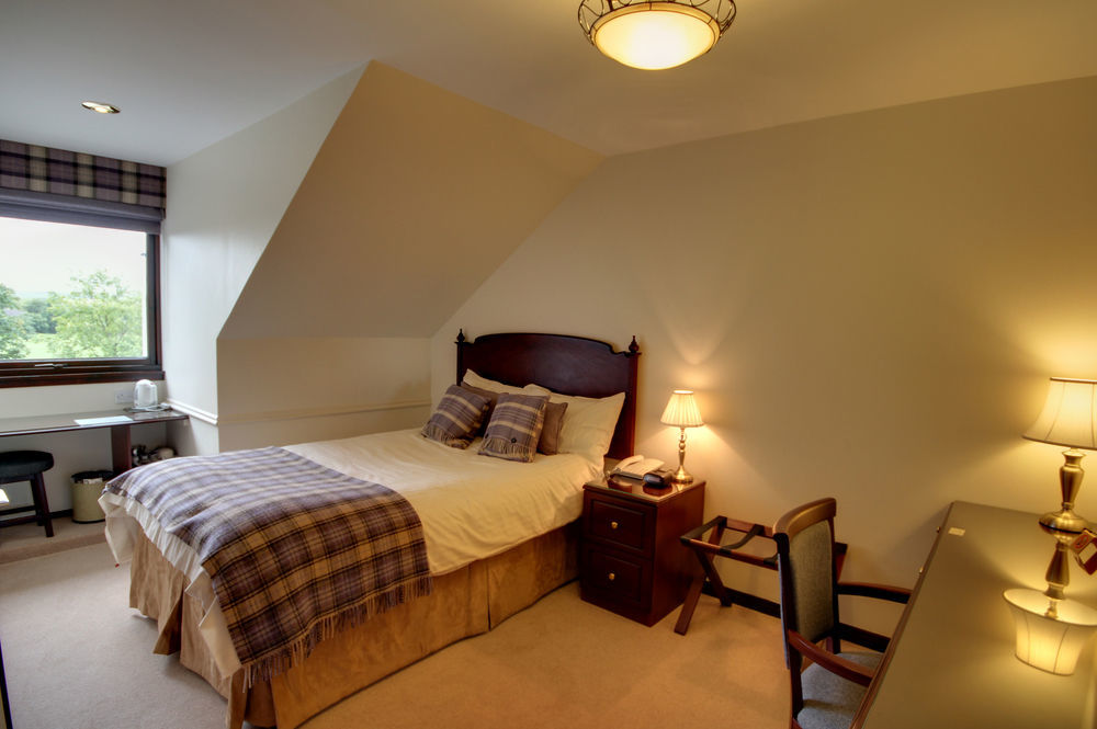 Strathburn Hotel Inverurie By Compass Hospitality Exterior foto